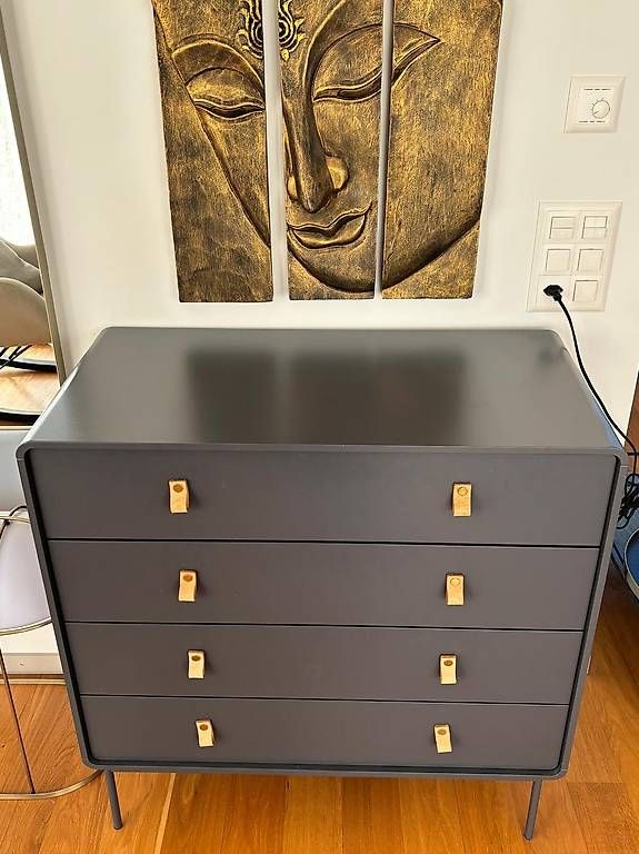 Bolia Cassettiere: Dark grey minimalist dresser – Usato da Zürich venduto da mar_lz8m