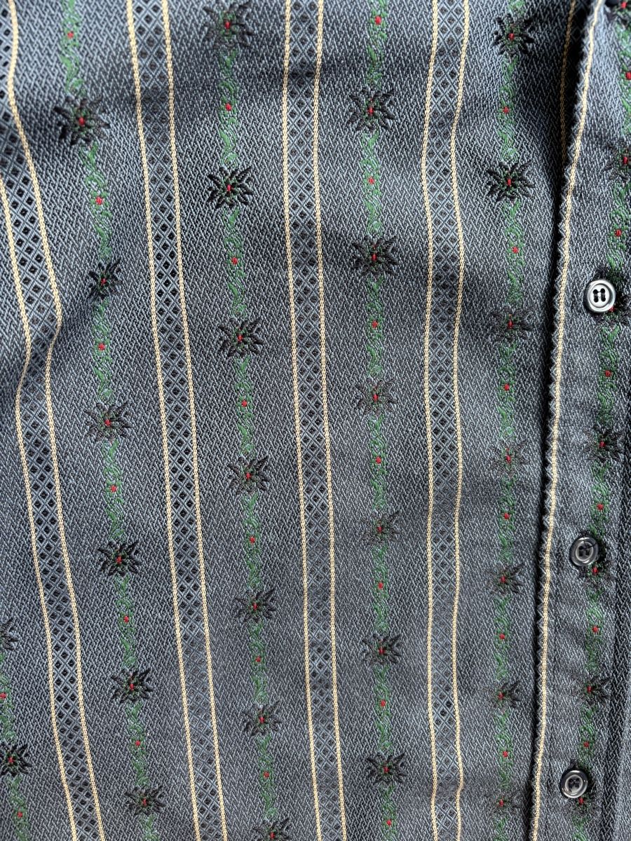 Camicie: Hemden mit Edelweiss-Muster – Nuovo (secondo la descrizione) da Wangen an der Aare venduto da s_g_b8jz 2