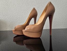 Christian Louboutin Pumps, Nude, Grösse 38 1/2, Top Zustand!