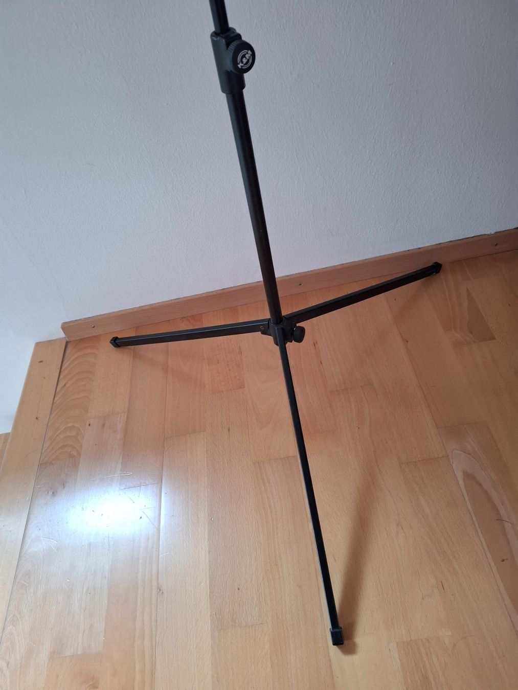 Instrumenten-& Notenständer: Notenständer schwarz ab Fr. 1.00 – Gebraucht aus Mönchaltorf von rimo11 2