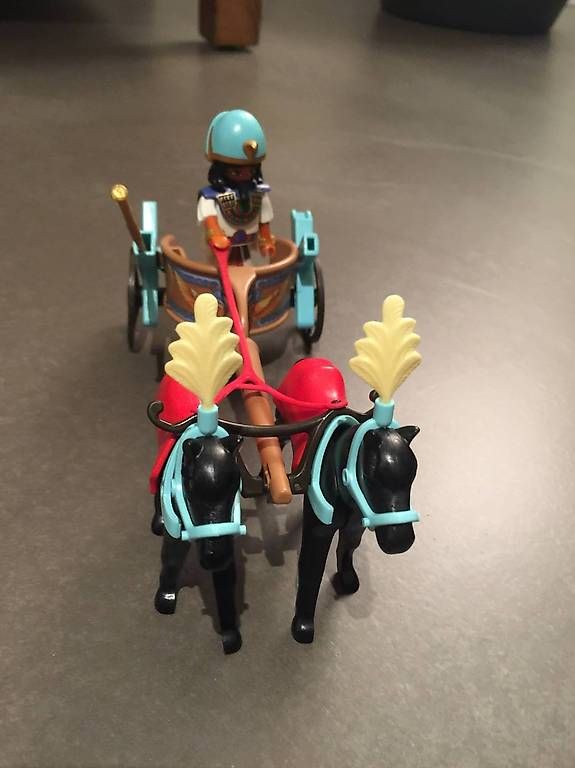 Giocattoli: Calèche de combat Playmobil – Usato da Villars-sur-Glâne venduto da Marylinem