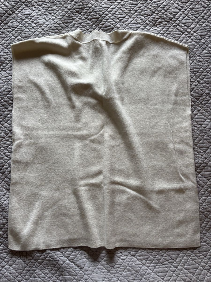 H&M Top: Débardeur en maille  – Usato da Lausanne venduto da shabnam.t 2