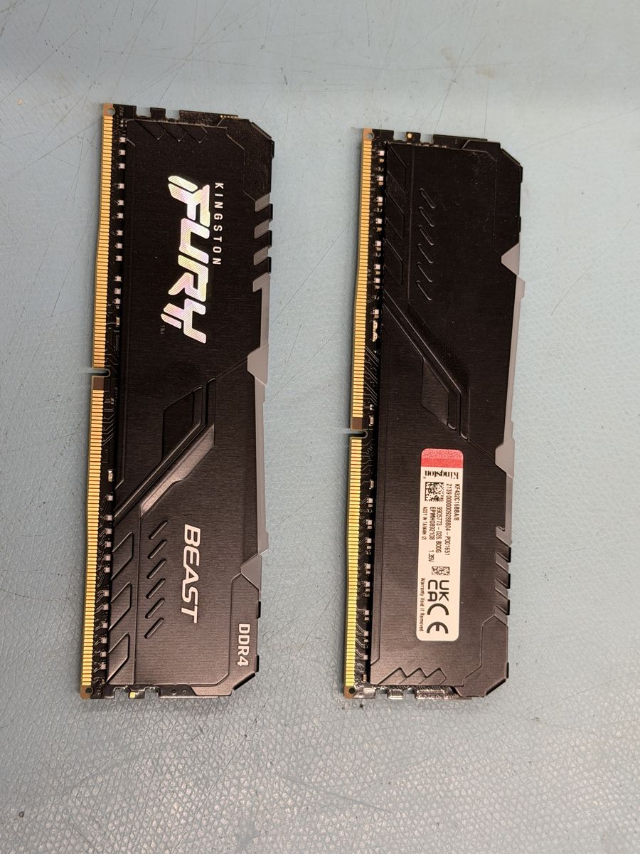 PCs: 16GB DDR4 RAM RGB – Neuf (Voir description) à Amriswil par Trendymarkt