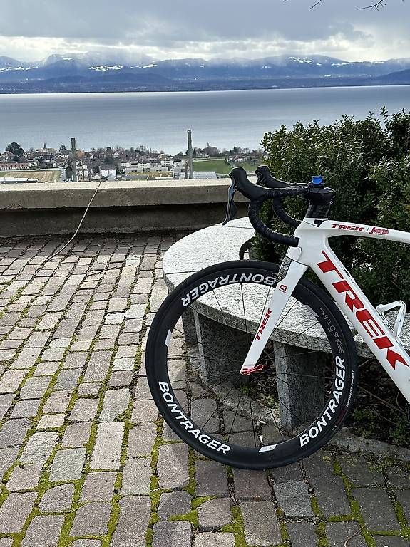 Trek Velos: Trek Madone RSL Team Issue Segafredo size 56 – Gebraucht aus Rolle von misterarti 1