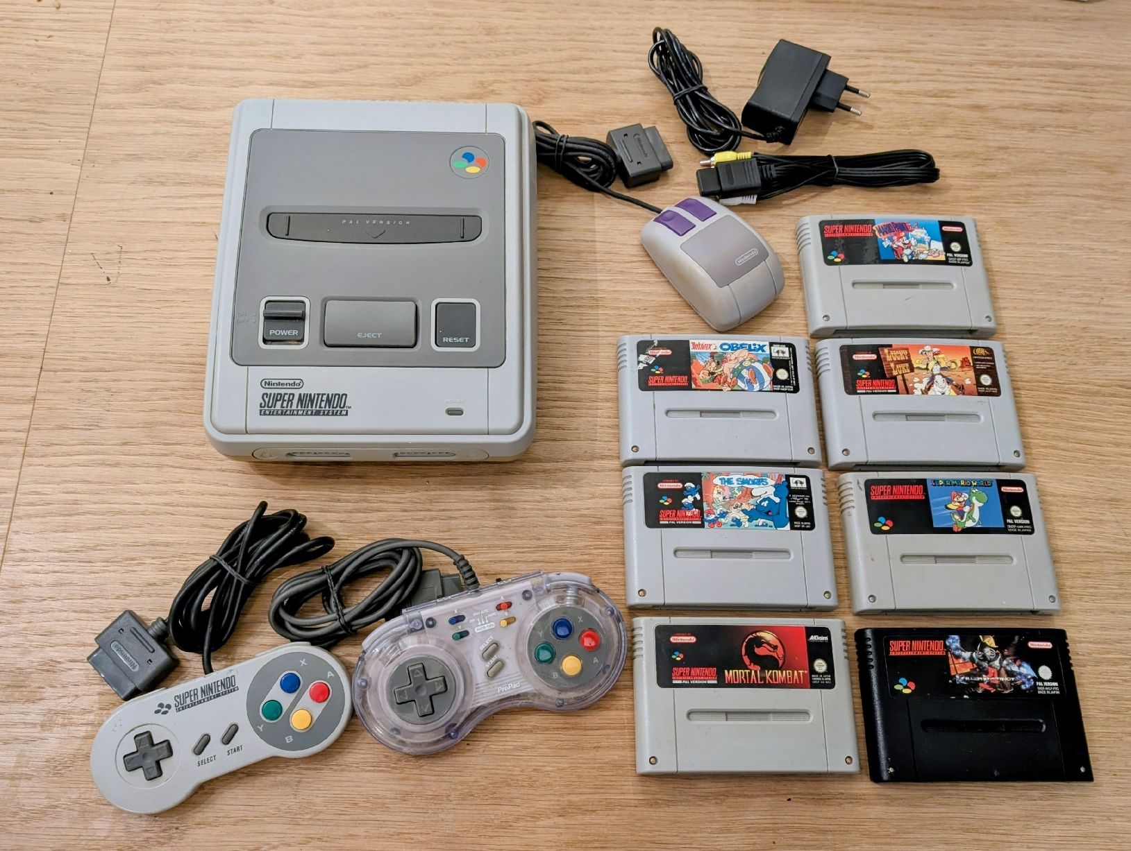 Nintendo Consoles: Super Nintendo avec 7 jeux – D'occasion à Renens VD par AudiTyp85