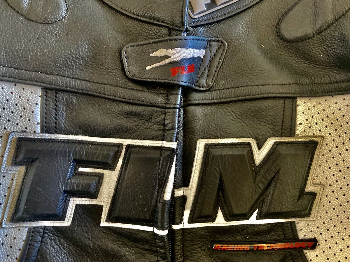 FLM Jacken: Motorradrennsportjacke FLM Greyhound – Gebraucht aus Feusisberg von Aquasphere 7