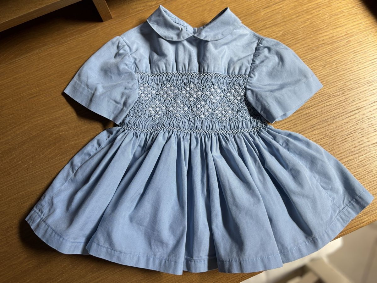 Vestiti & Gonne: Robe bébé ou poupée 1-2 mois - faite main – Usato da Founex venduto da ari_2gt7 2