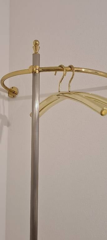 Pfister Guardaroba: Garderobenständer Set Messing – Usato da Frauenfeld venduto da Jewells-Child