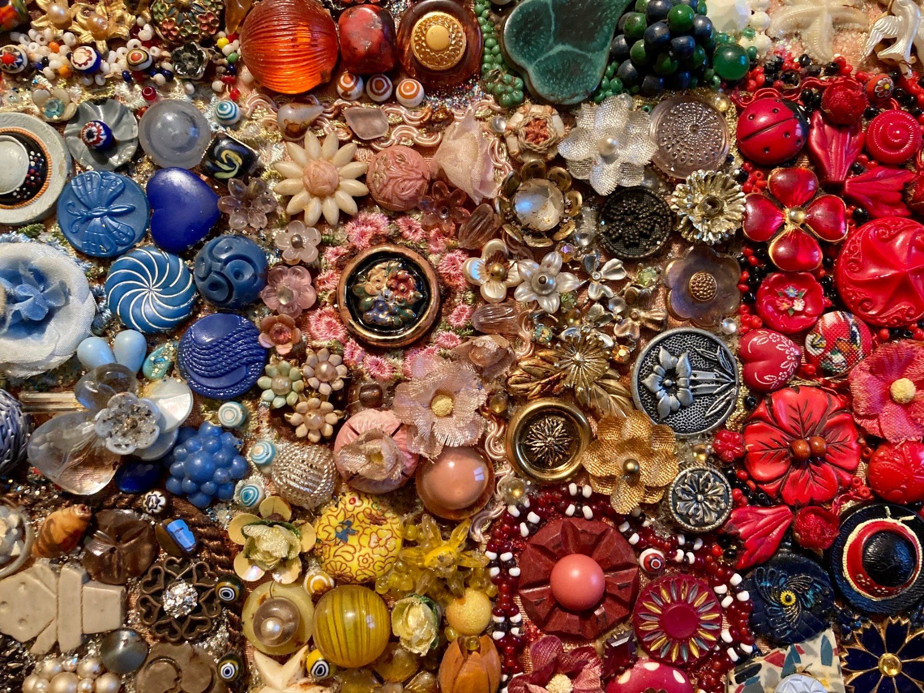 Knöpfe: Knopfbild / Knöpfe Sammlung / Dekoration – Gebraucht aus Zürich von cornetto55 1