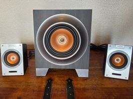 Krator Neso 02 N2-21030 2.1 Lautsprechersystem mit Subwoofer