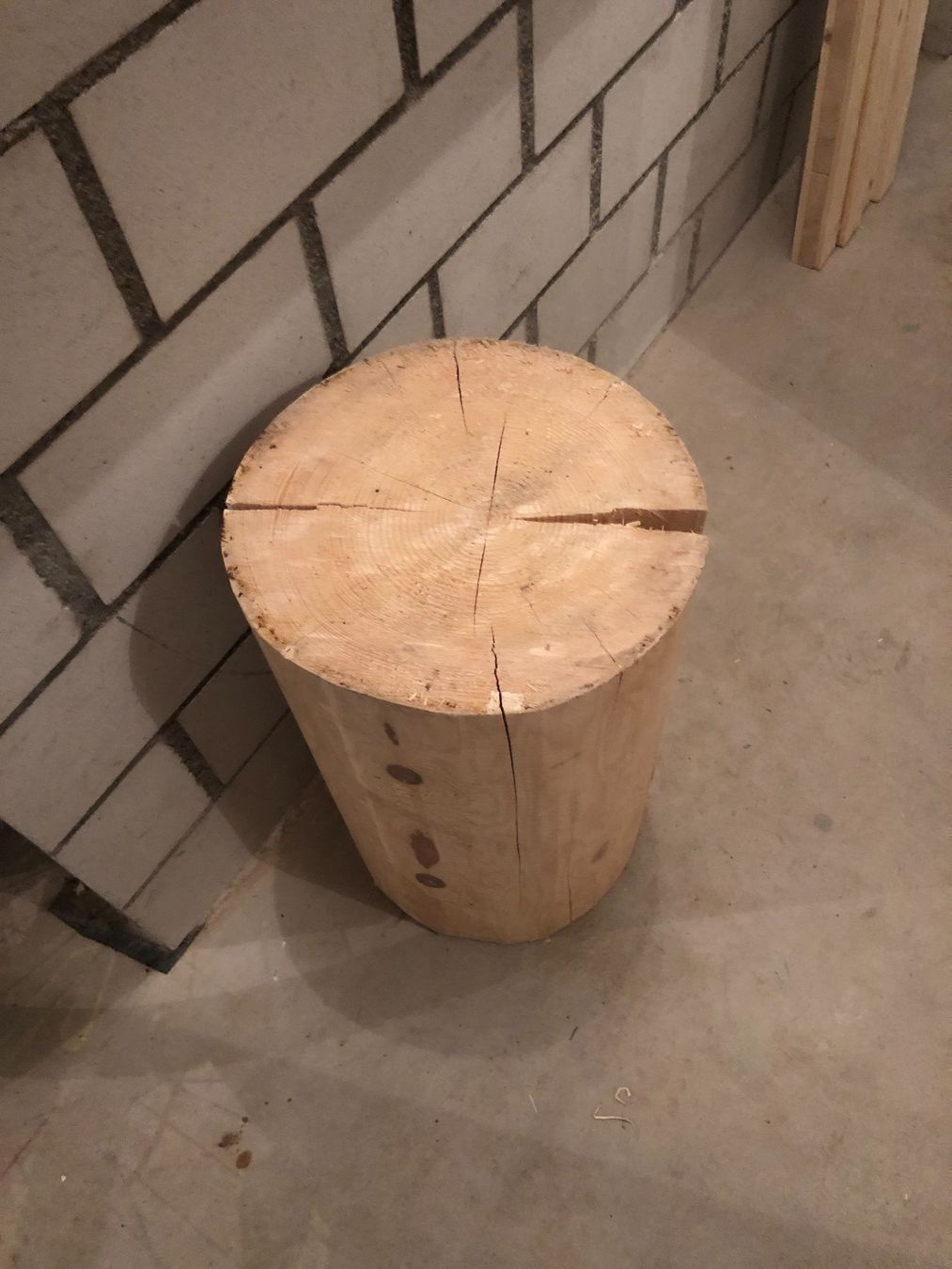 Articoli in legno: Rundholz Hocker Deko – Usato da Brunnen venduto da Holz-style 3