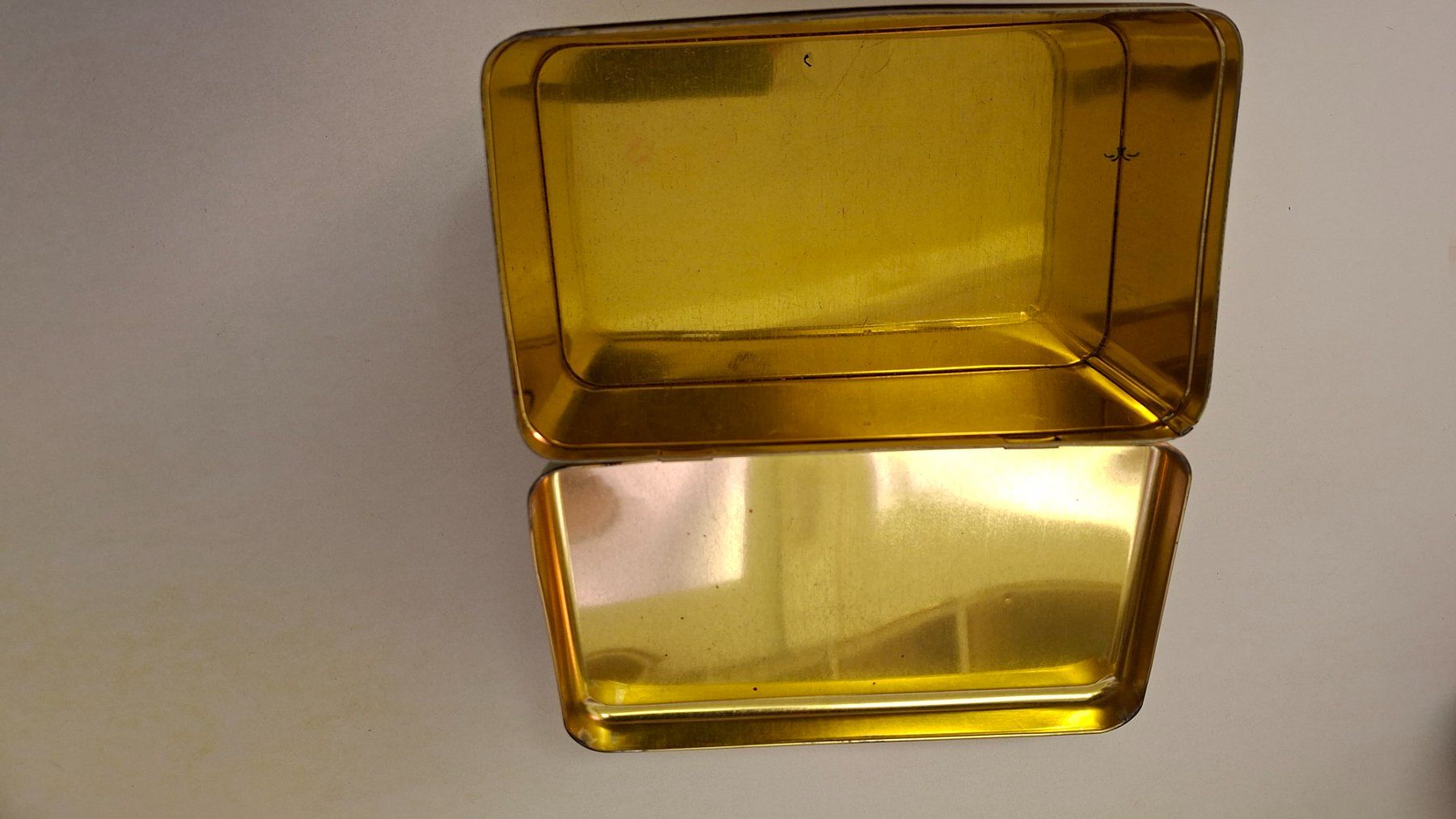 Pots: Alte Blechdose – D'occasion à Konolfingen par pri304 1