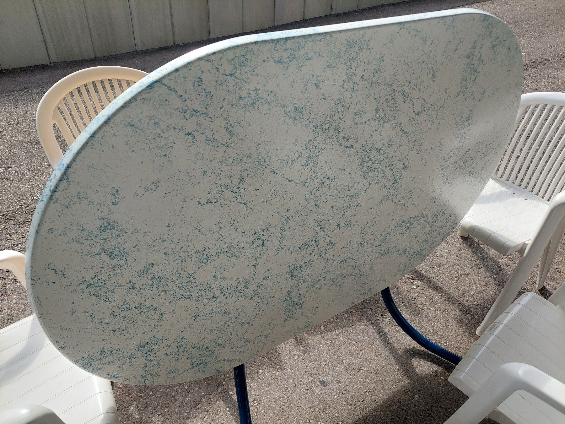 Set di tavolo e panche: Gartentisch mit 6 Stühlen – Usato da Altnau venduto da wahet 3