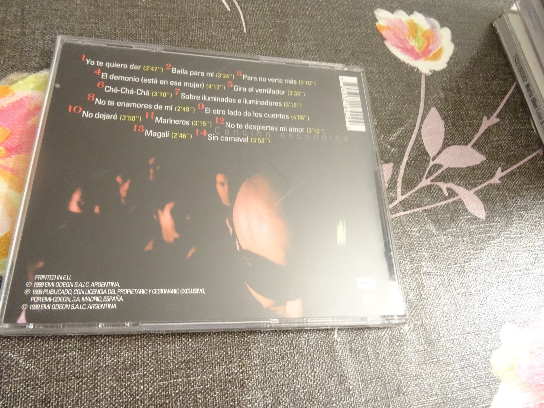 CD: La Mosa Tse-Tse - Visperas de Carnaval CD – Usato da Olten venduto da Disc-Ausverkauf 1