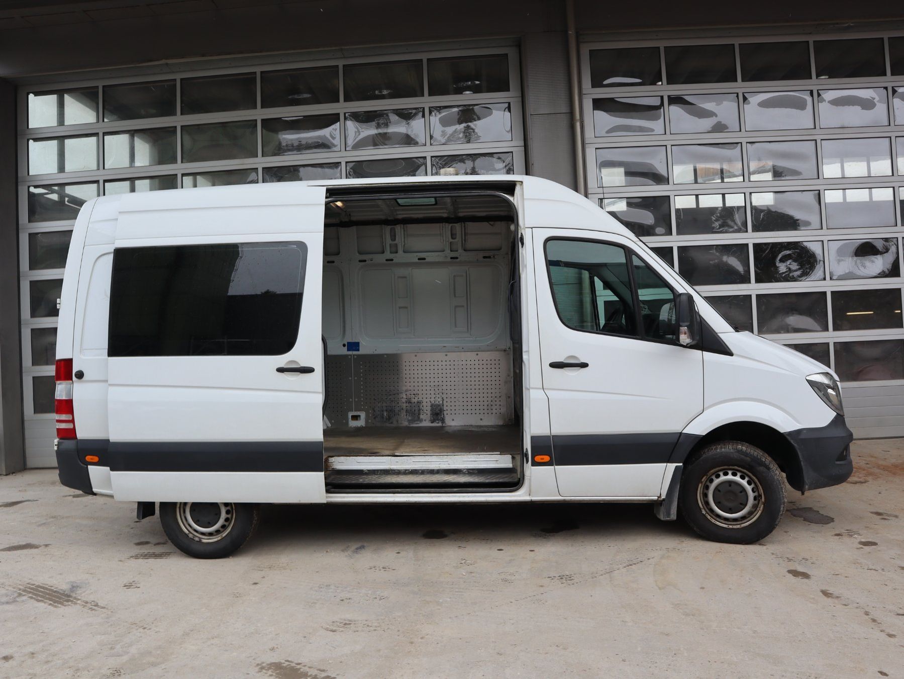 Mercedes-Benz Véhicules utilitaires: Mercedes Benz Sprinter, Bus – D'occasion à Hasle LU par Arag08 4