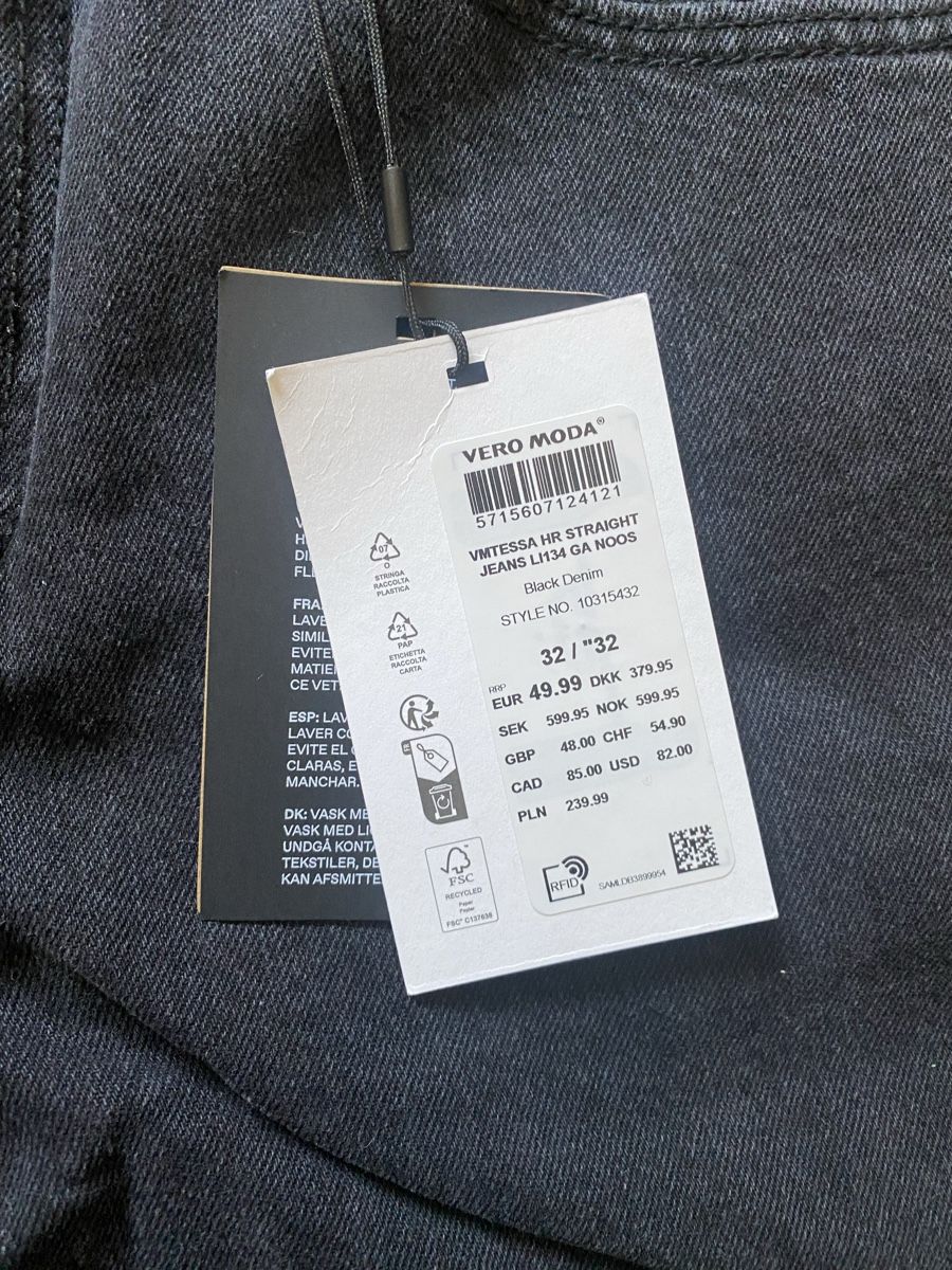 Vero Moda Jeans: Jeans- High Rise Straight – Neu (gemäss Beschreibung) aus Brig von Melina_25 5