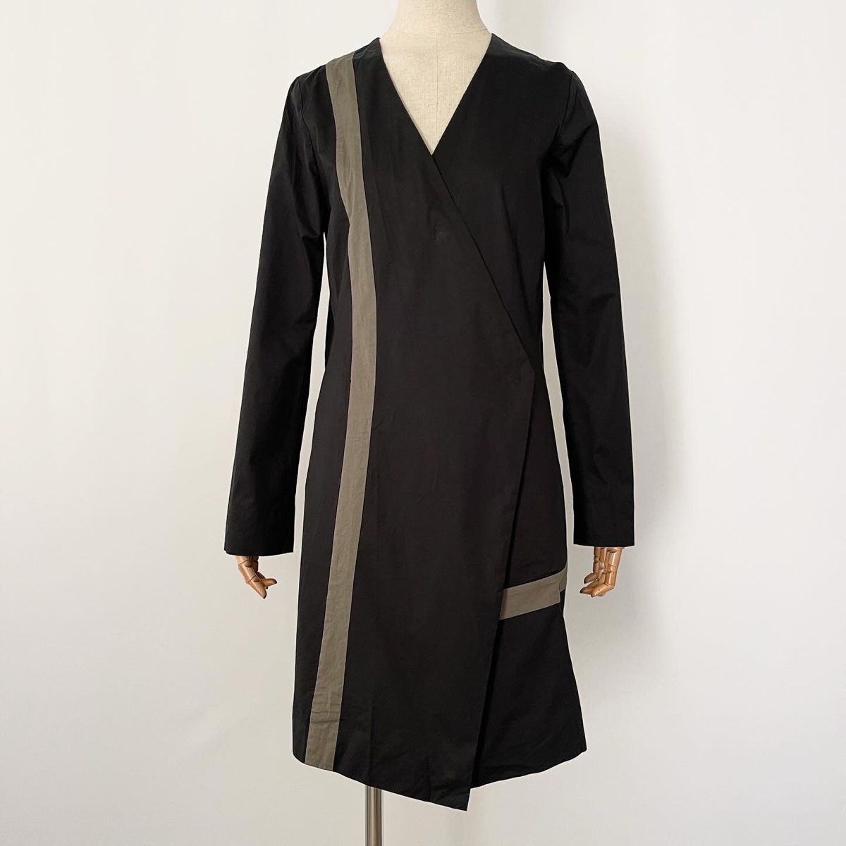 Vestiti: YUKAI Dress – Nuovo (secondo la descrizione) da Emmen venduto da Avviivva_Com2023