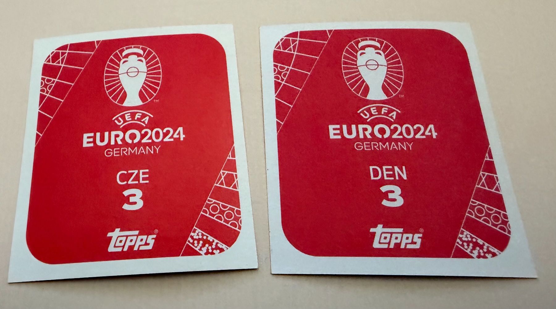 Topps Carte collezionabili: TOPPS EM 2024 / 2 x FOIL topps "3" – Usato da Tegerfelden venduto da siebenmacky 1