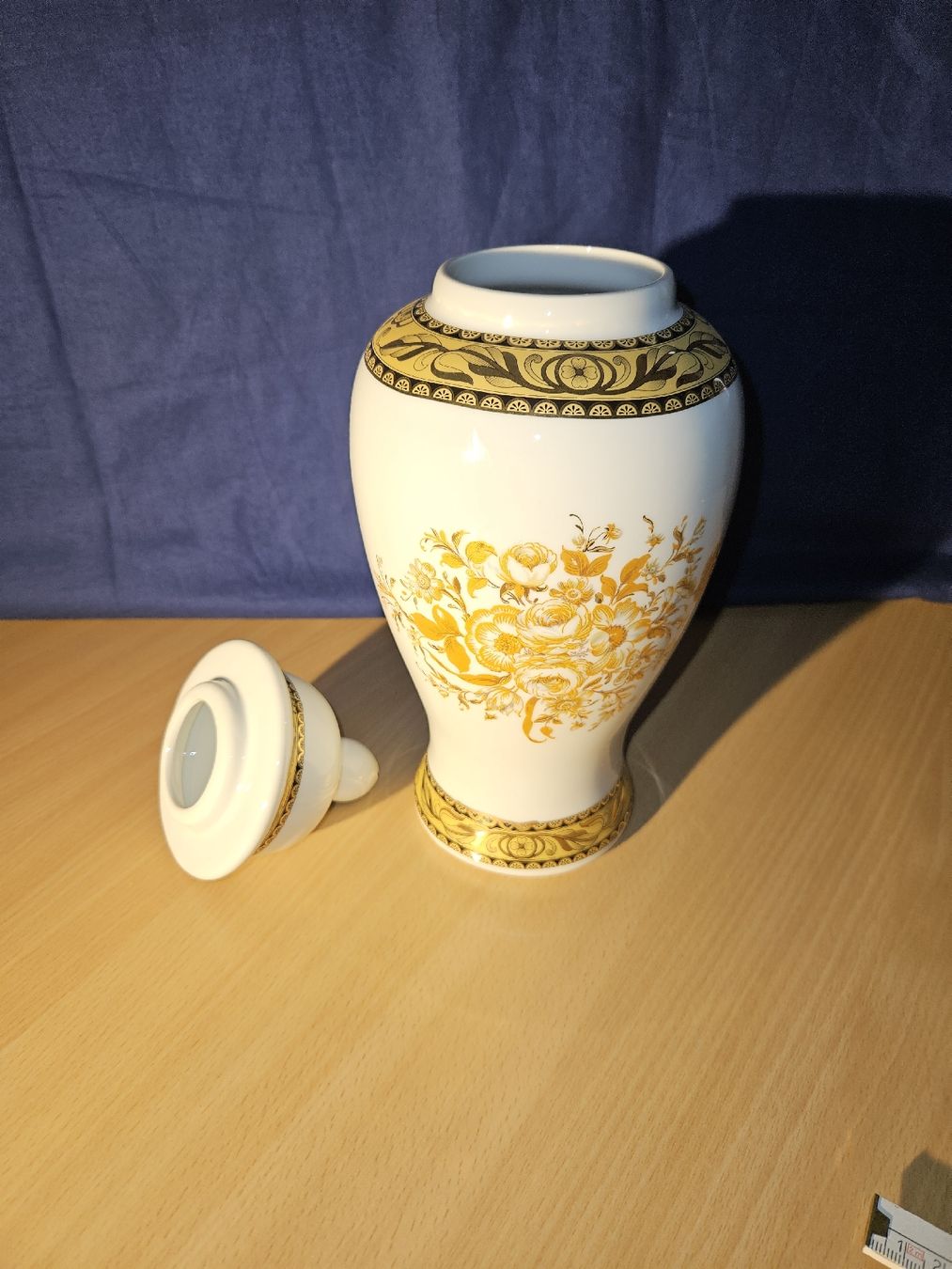 Vasi & Recipienti: Gold Vase (Ming) repro. – Usato da Kriens venduto da gra_fhn7 5