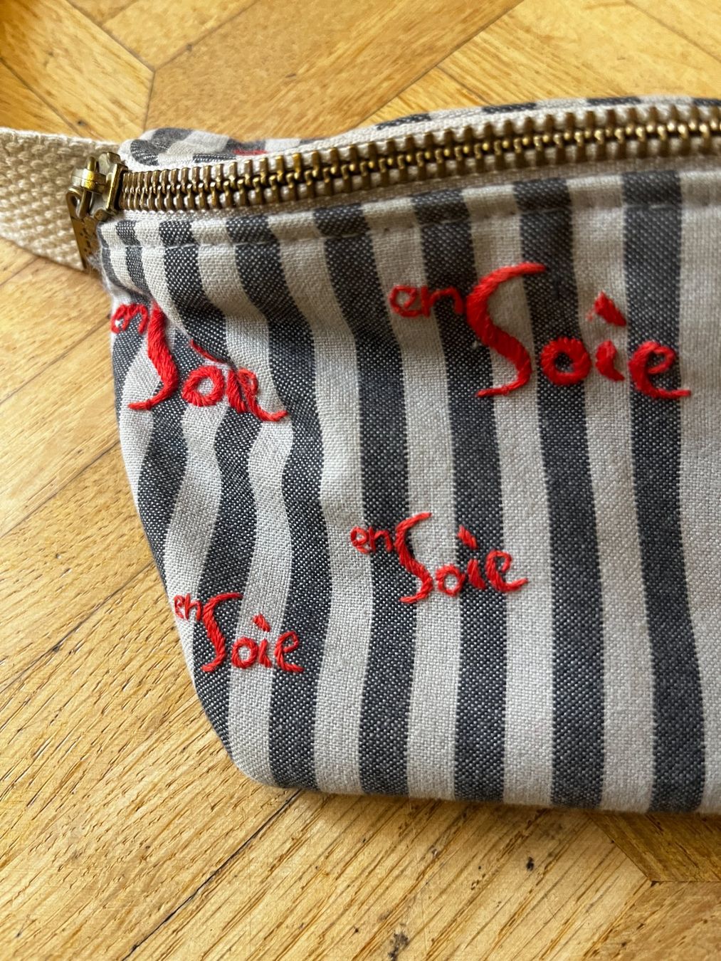 Ensoie Borse da donna: EN SOIE Bauchtasche – Usato da Zürich venduto da Vreni007 1