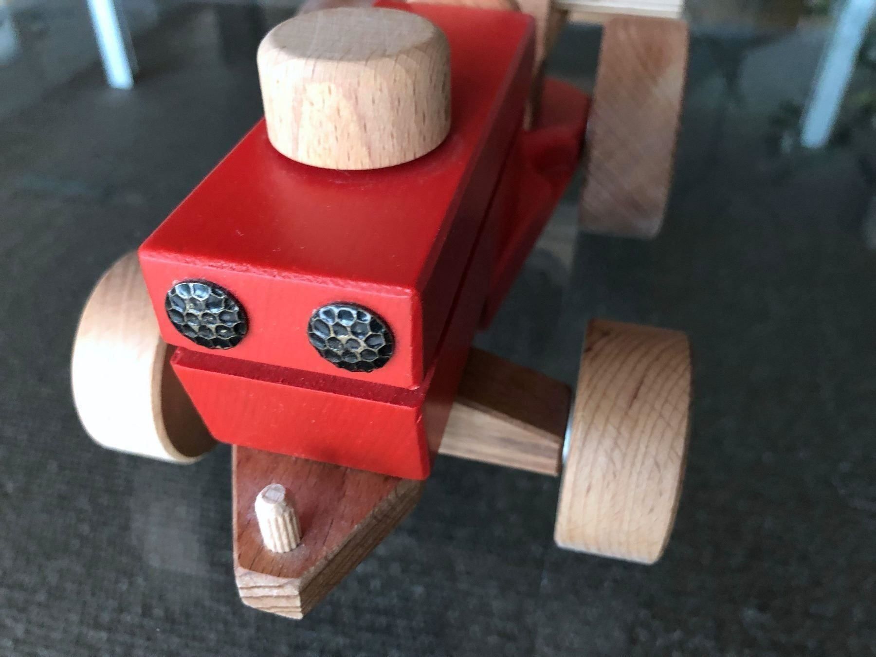 Spielzeuge: Holz Traktor mit Anhänger – Neu (gemäss Beschreibung) aus Hergiswil NW von Xrv 4
