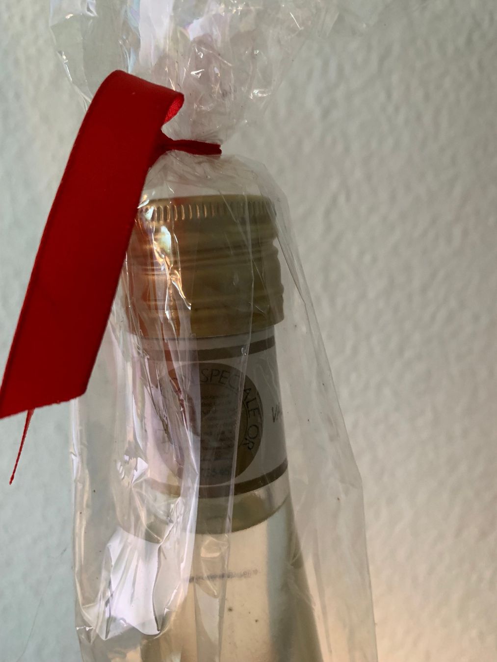 Williams Spirituosen: William Valaissanne, Tradition, ungeöffnet, Geschenkidee – Neu und originalverpackt aus Arlesheim von Clouny 2
