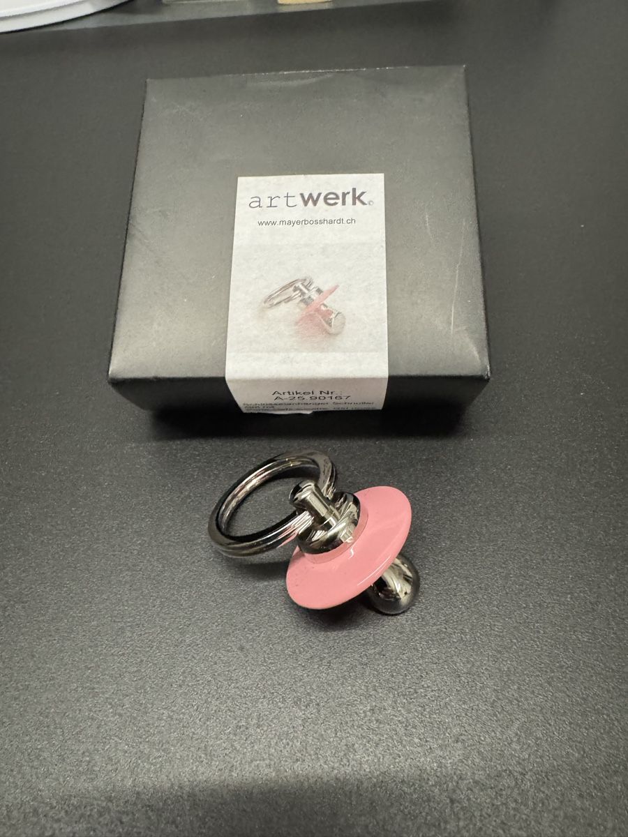 Schlüsselanhänger & - bänder: Schlüsselanhänger artwerk – Neu und originalverpackt aus Kerns von Kaefer2003