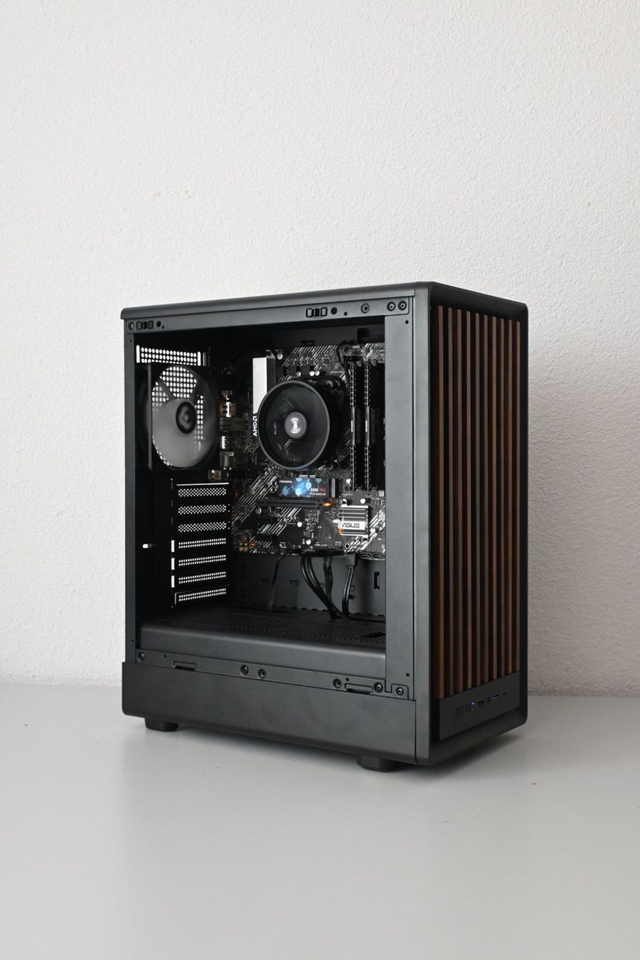 PC: Custom Gaming PC Build / Upgrade – Nuovo e nell'imballaggio originale da Kirchberg SG venduto da DISRUPTEC 3
