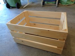 Neue Holzharasse aus Schweizer Holz, 60x40x30 cm