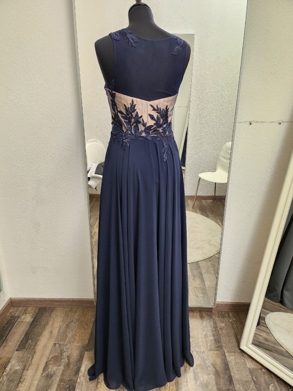 Kleider: lang kleid – Neu (gemäss Beschreibung) aus Uster von VMT. 2