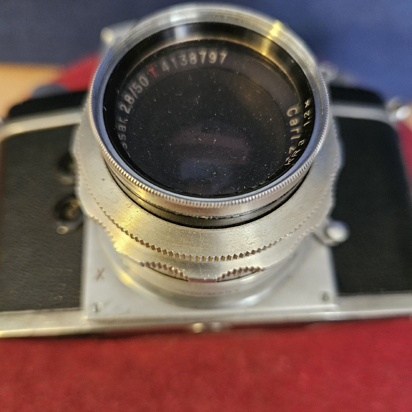 Exakta Fotocamera: Exa Kamera mit Tasche und Objektiv – Usato da Kriens venduto da gra_fhn7 7