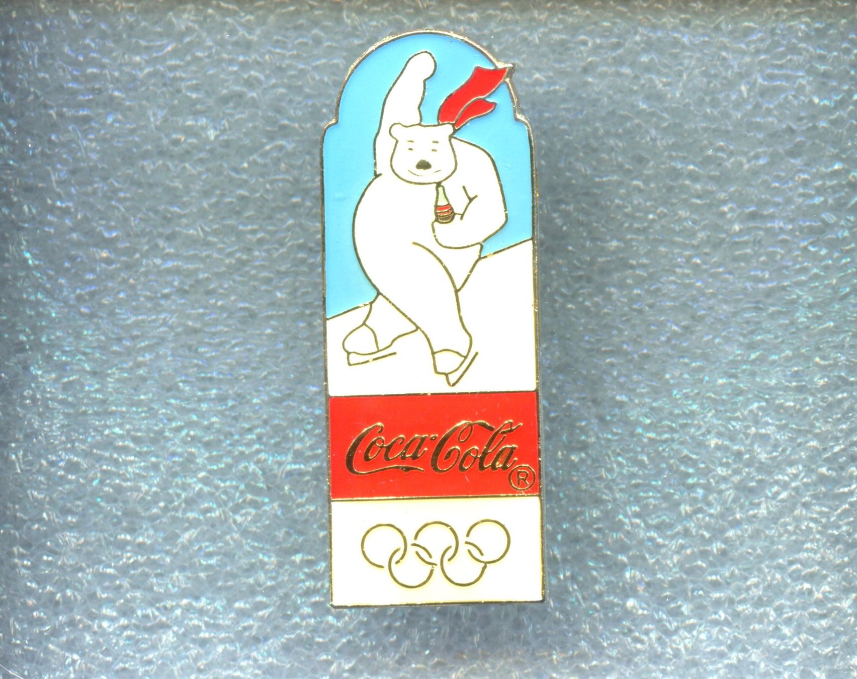 Coca-Cola Plaketten & Abzeichen: Coca Cola  Eisbär  Eisschnelllauf – Gebraucht aus Winterthur von Sammleroase