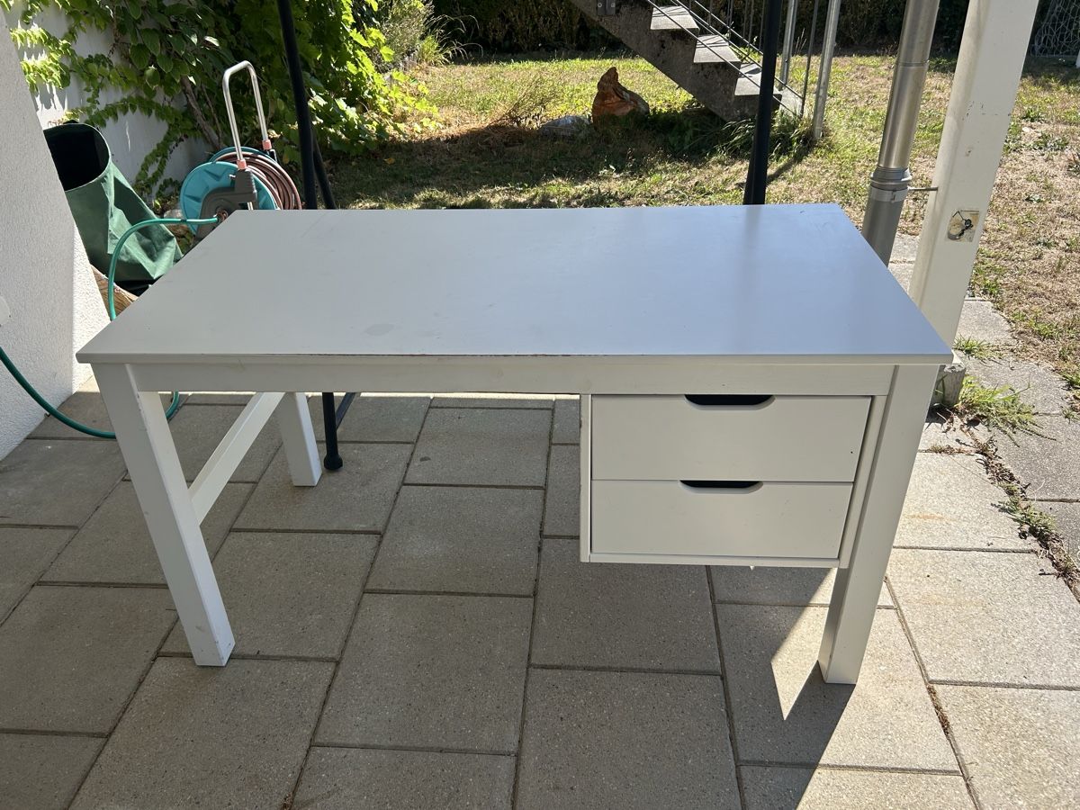 Scrivanie: Schreibtisch – Usato da Männedorf venduto da ann_w76w