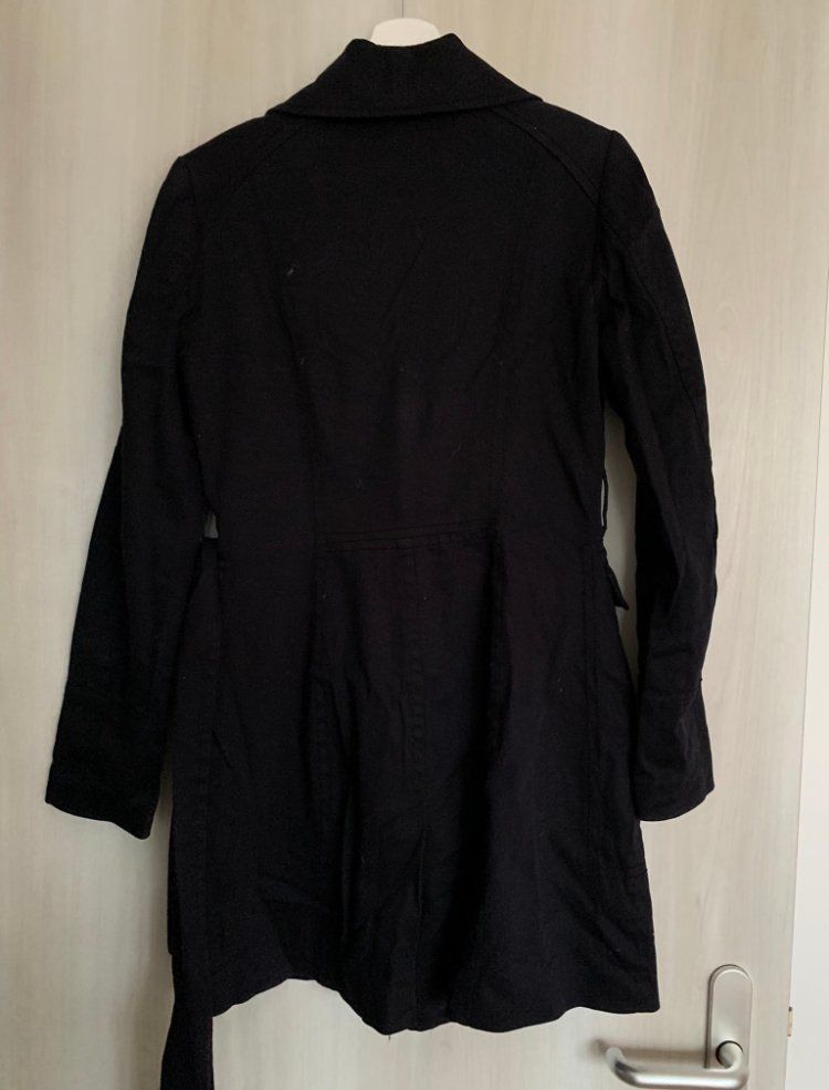 H&M Cappotti: Trench Gr.34 Noir – Usato da Moutier venduto da chDuplessy 1