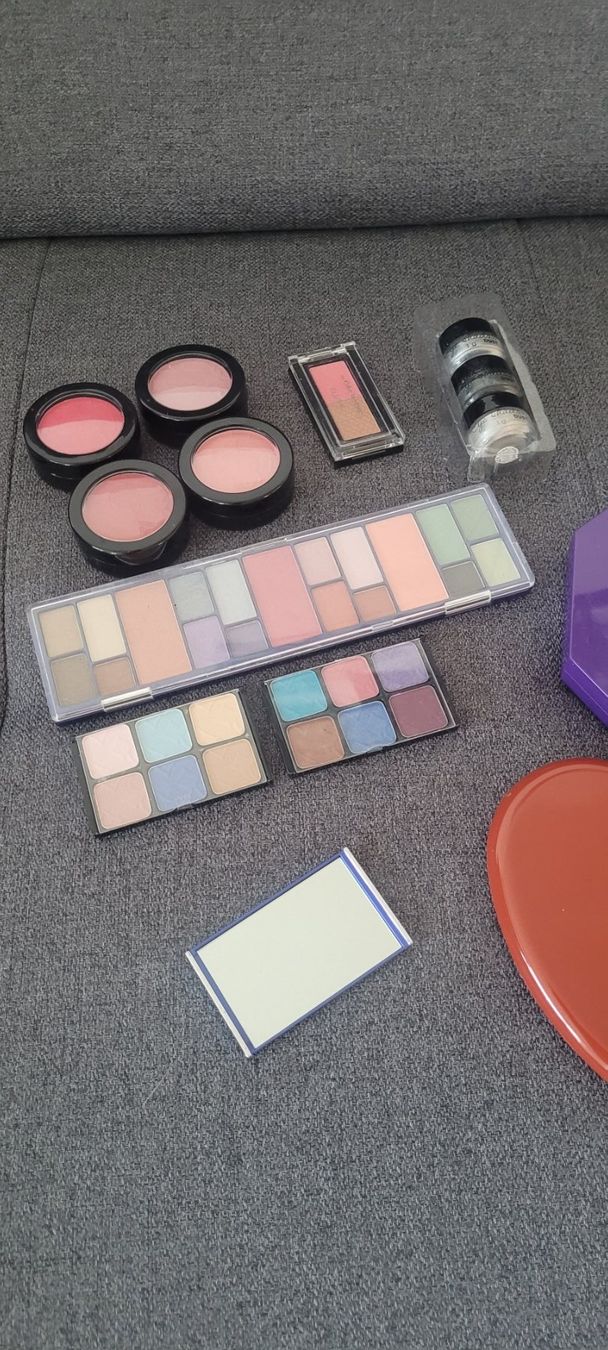 Make-up: Verschiedene Schminke / Make up – Gebraucht aus Schöfflisdorf von CrRG21 3