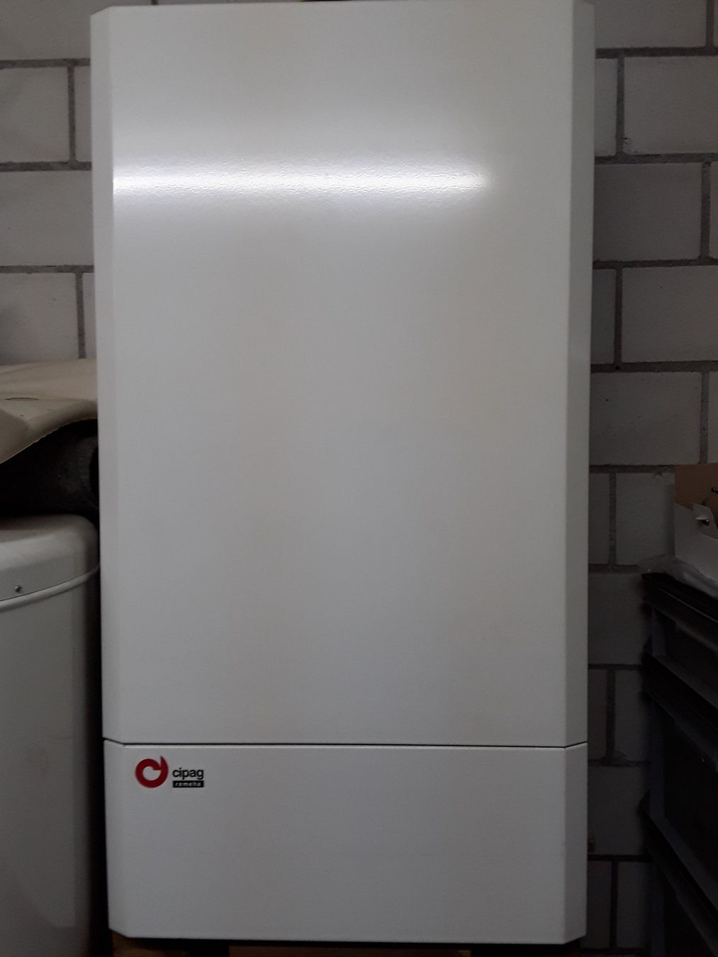 Radiatori: Gasheizung Cipag-Remeha 7-10 oder 15-21 kW – Nuovo (secondo la descrizione) da Lotzwil venduto da asert65