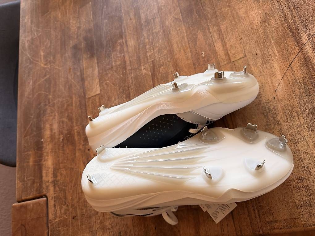 Chaussures hommes: Baseball Schuhe Adidas – Neuf avec emballage d'origine à Embrach par Omars.8424 3