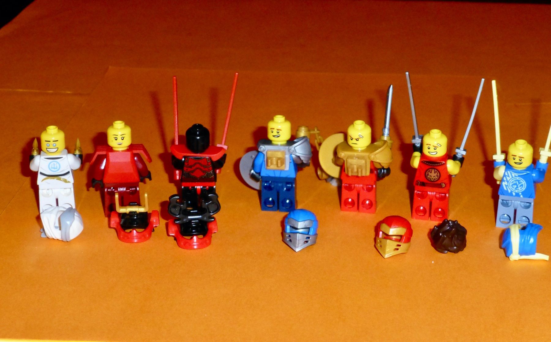 Lego Giocattoli: Lego Ninjago / 7 Minifiguren + Waffen – Usato da Langnau am Albis venduto da Maugli 5