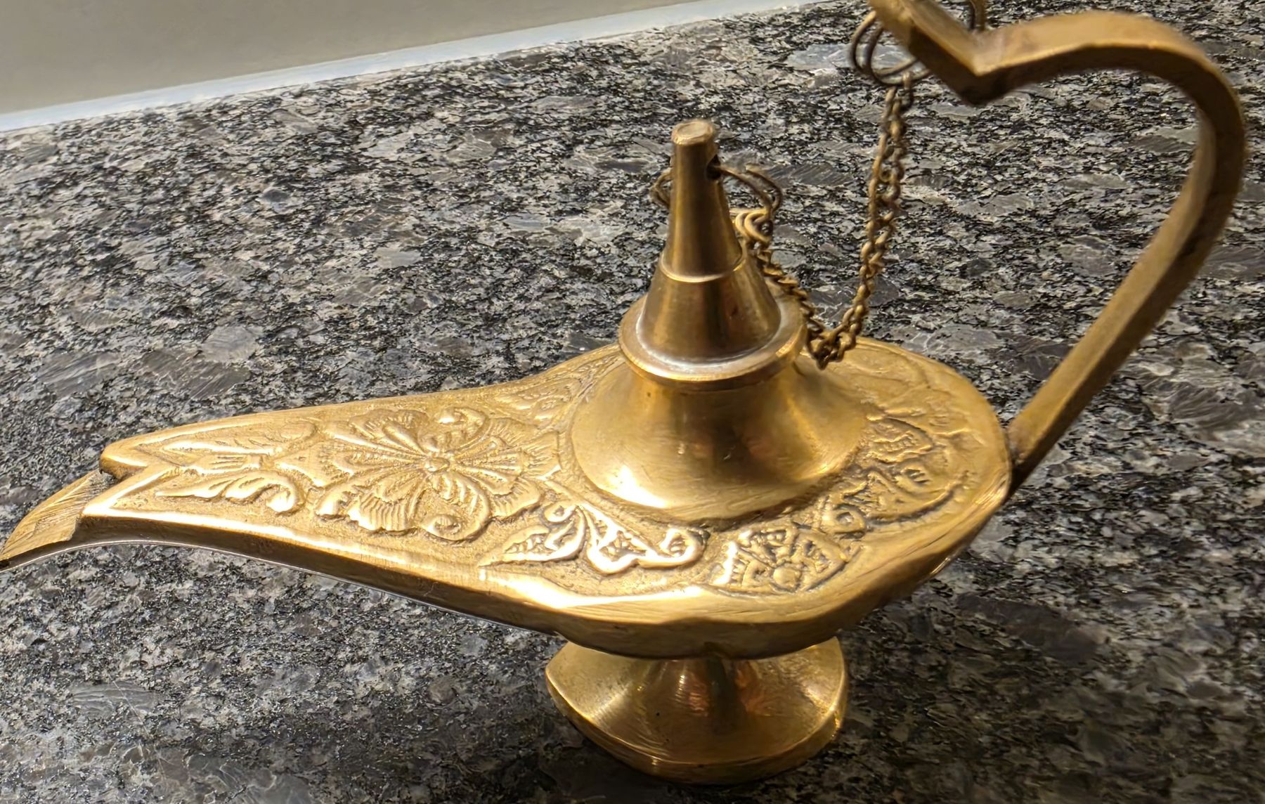 Tutte le decorazioni: Dekorative Messing Wunderlampe – Usato da Dietikon venduto da AX93 4