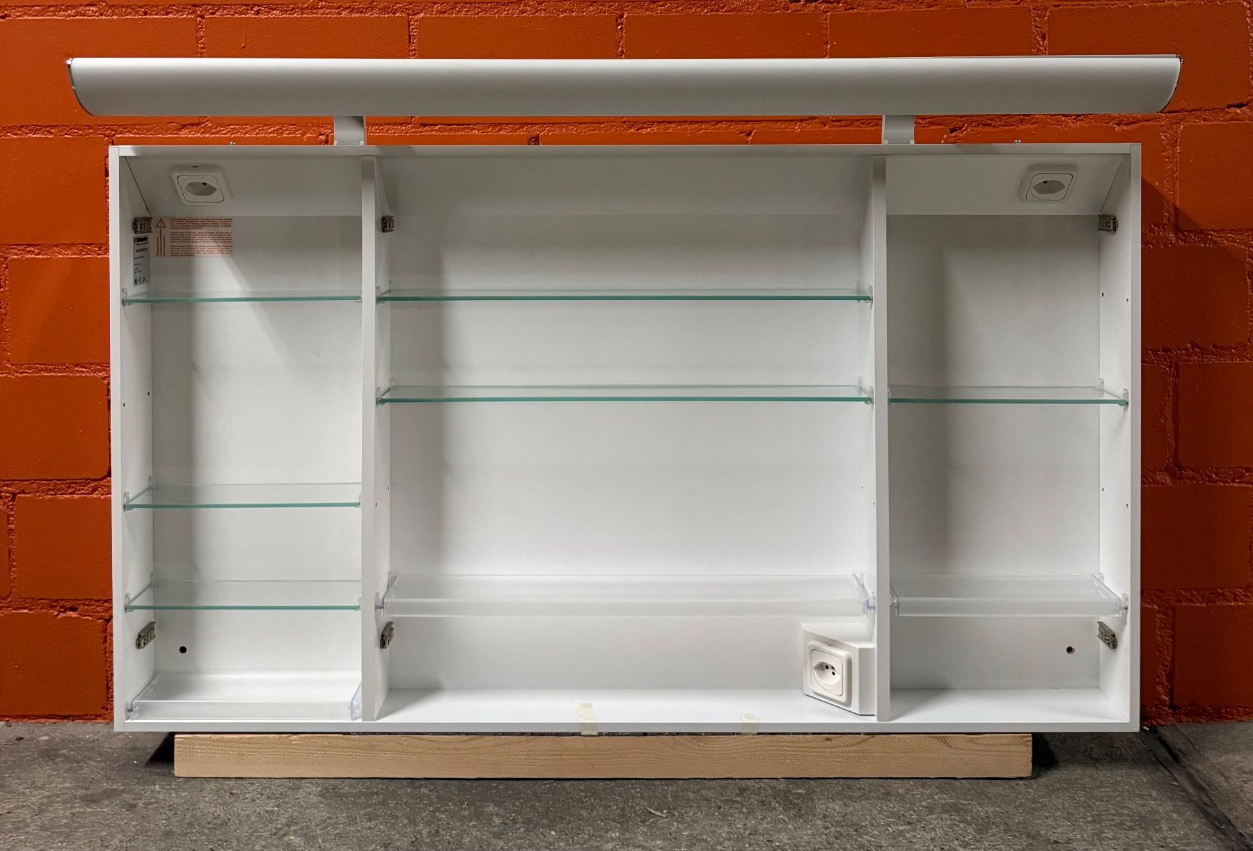 Schneider Spiegelschränke: Badezimmer- Spiegelschrank – Gebraucht aus Dietikon von Stef019 1