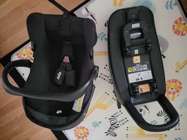 Joie Maxicosi mit Isofixstation