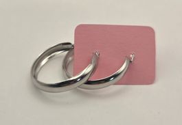 Silberfarbene Creolen – neu