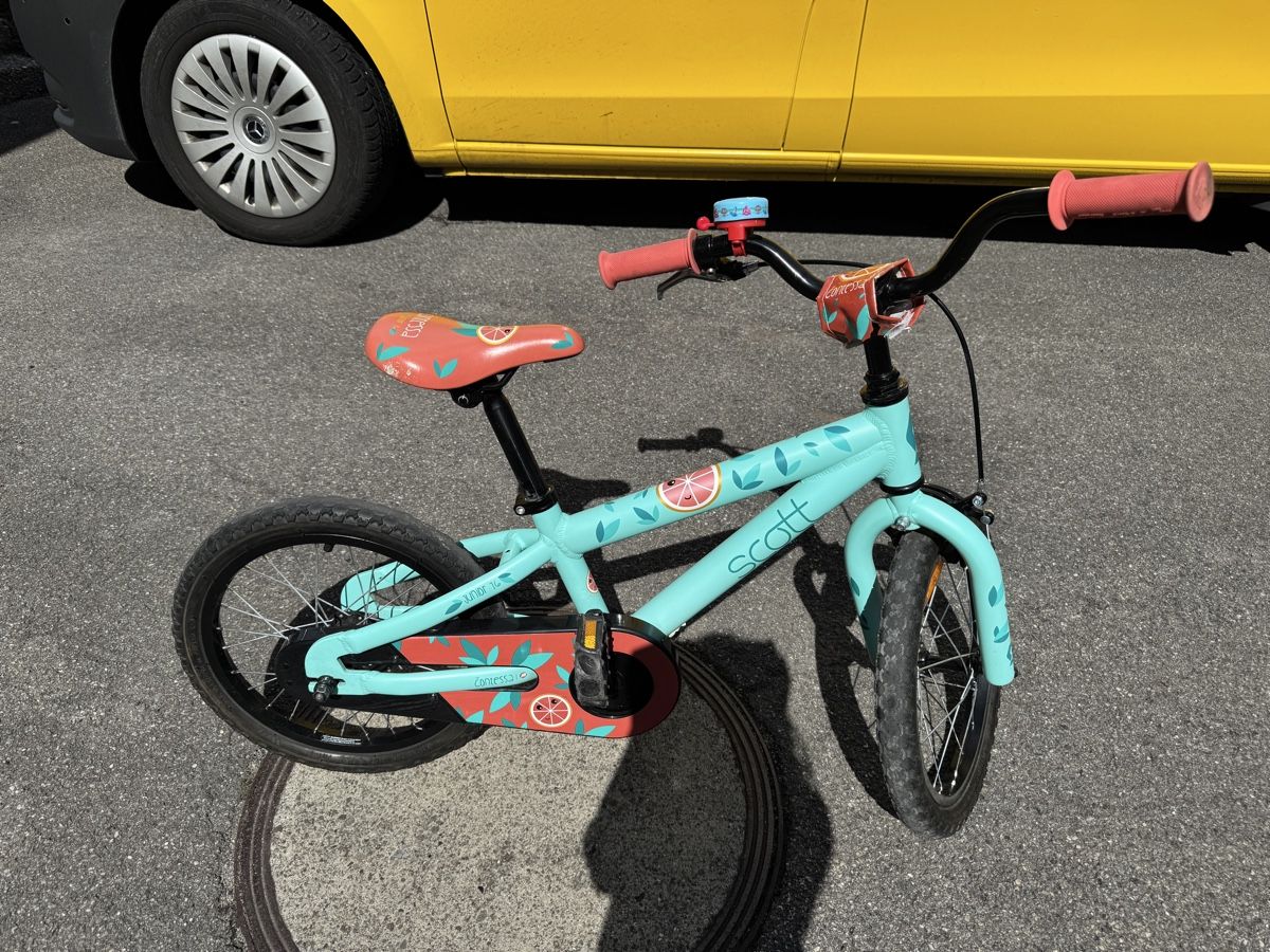Scott Vélos: Kinder-Velo Scott – D'occasion à Münsingen par FerrariF355 7