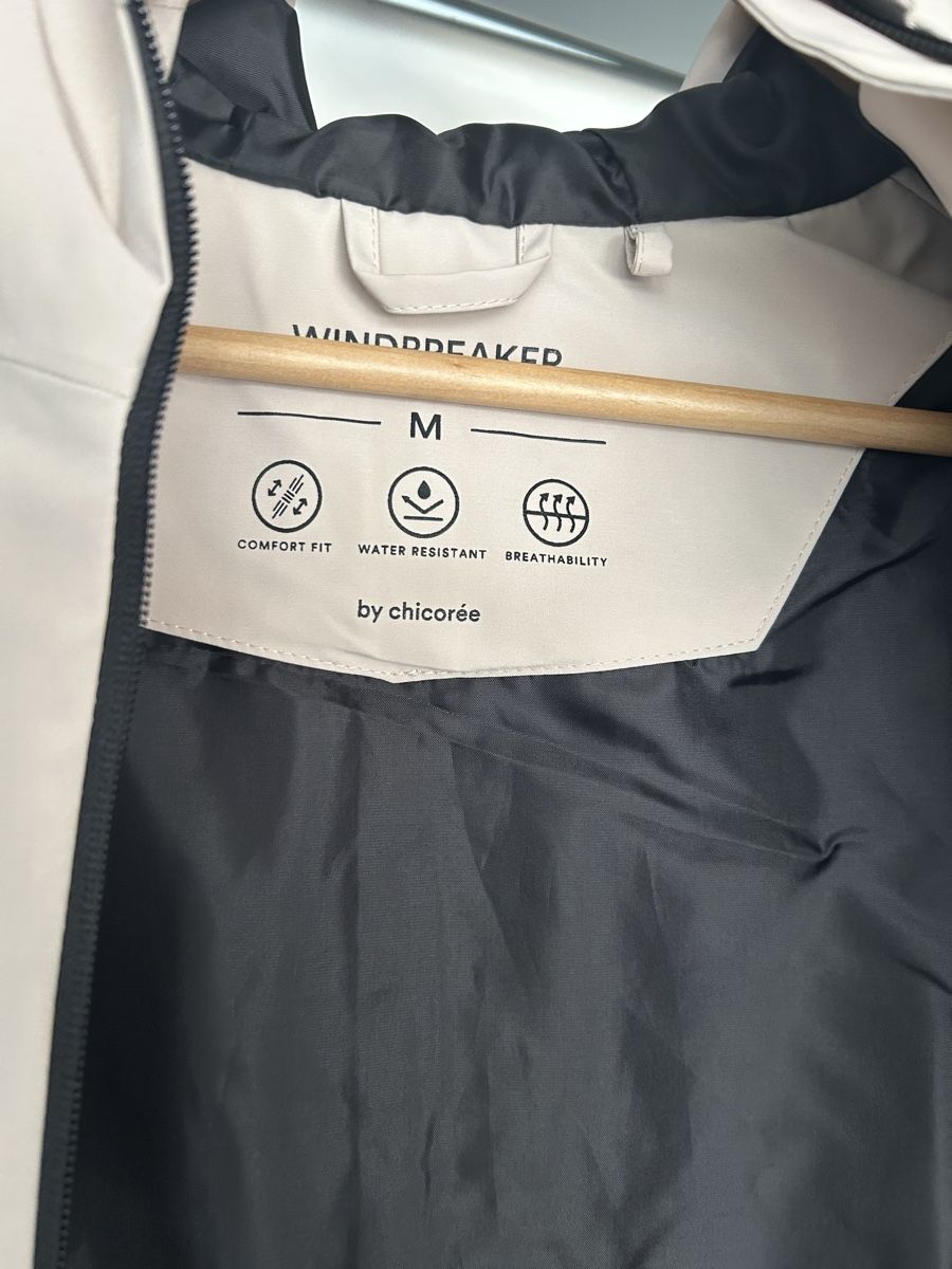Giacche: Neuer Windbreaker von Chicoree, Grösse M, hellbeige, NEU – Nuovo e nell'imballaggio originale da Erlinsbach SO venduto da hallon480 2