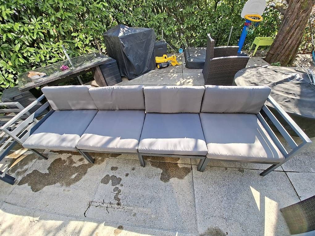 Liegen & Liegestühle: Aluminium Lounge mit zwei Sessel – Gebraucht aus Wallisellen von Mmarko0 1