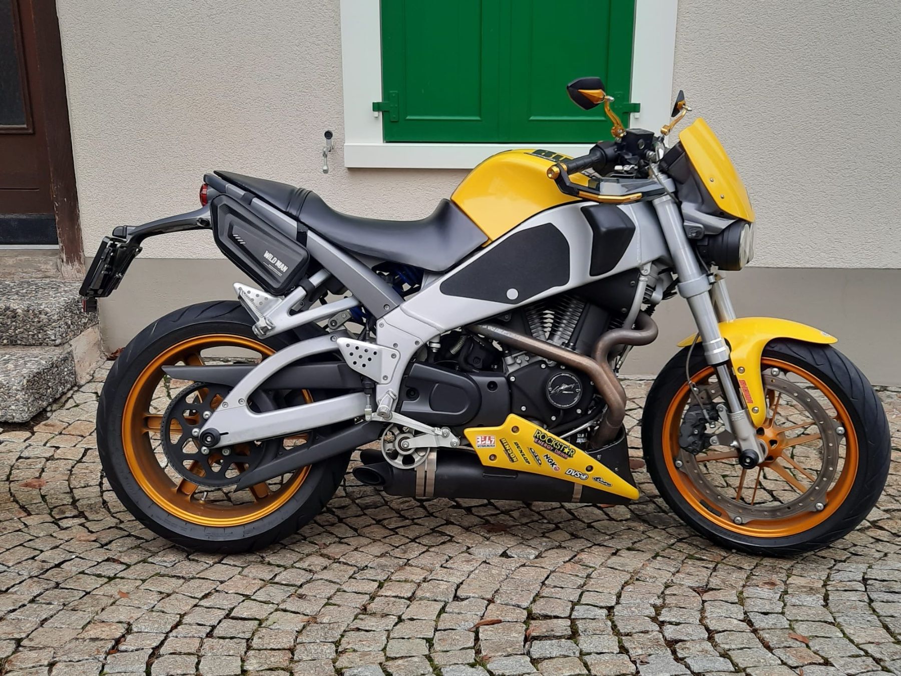 Buell Strada: Motorrad BUELL LIGHTNING XB9S MODEL wie NEU – Usato da Einsiedeln venduto da MartinaDeal