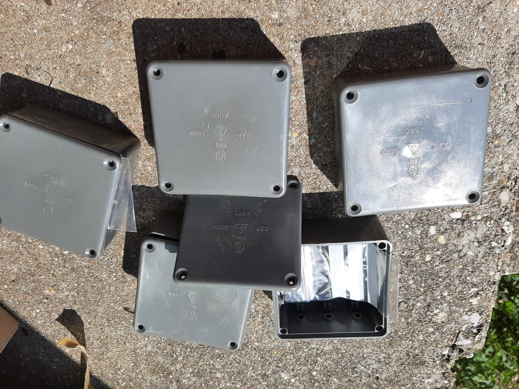 Tous les outils: Strom Paket Stromzubehör Elektro 20 Teile – D'occasion à Unterwasser par cla_ttg6 6