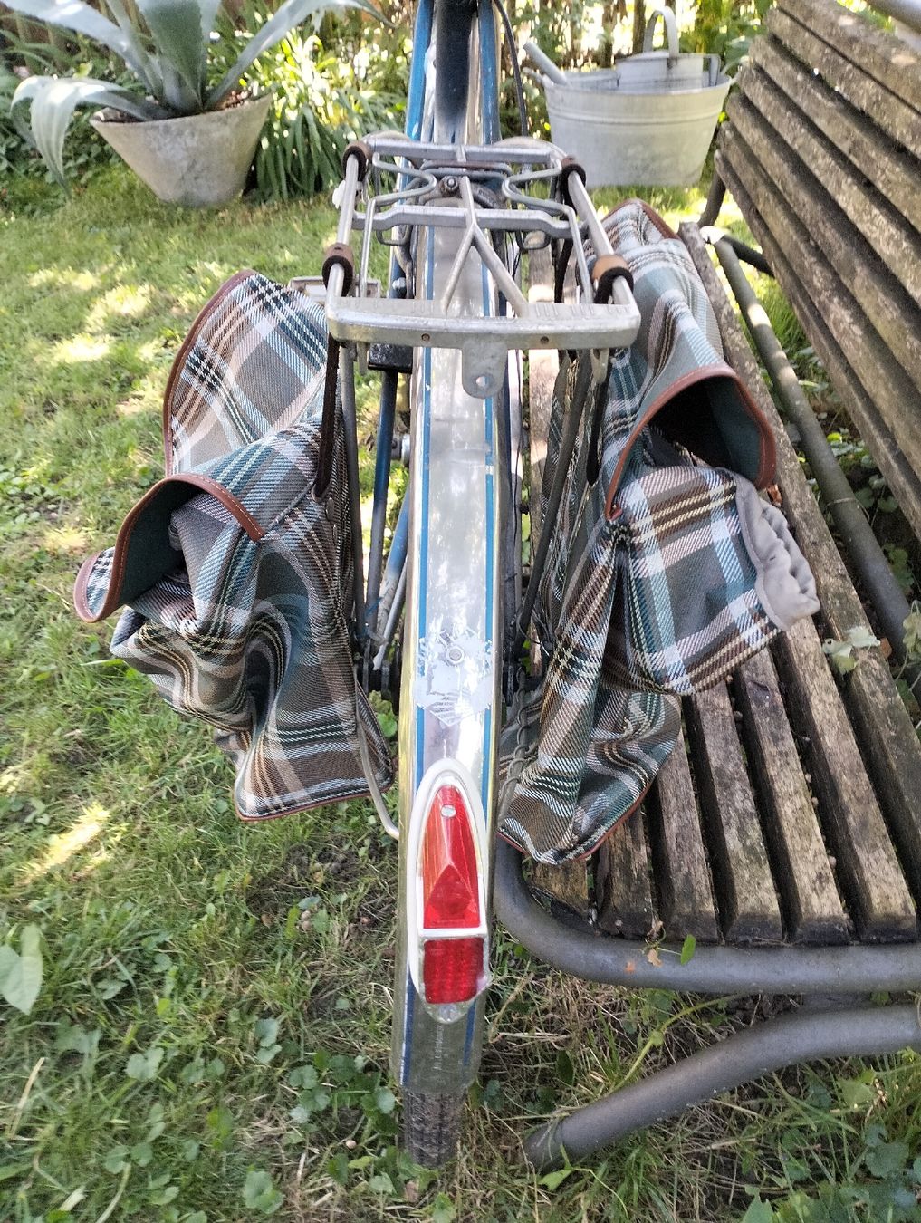 Mondia Biciclette: Vintage Mondia Velo – Usato da Wil SG venduto da die-wohnung 3