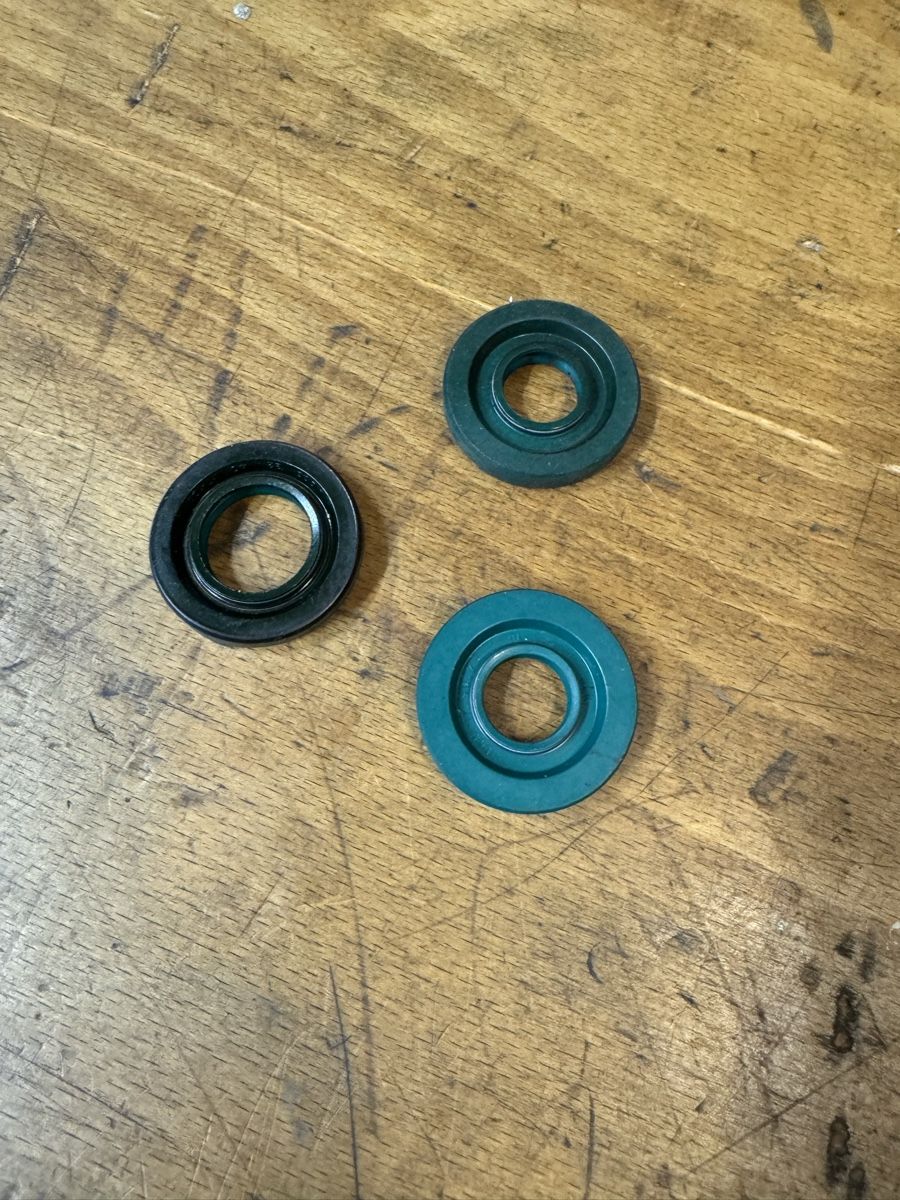 Puch Pièces pour mobylette: Mofa Puch Simmenring – Neuf (Voir description) à Dübendorf par Sachs621 1