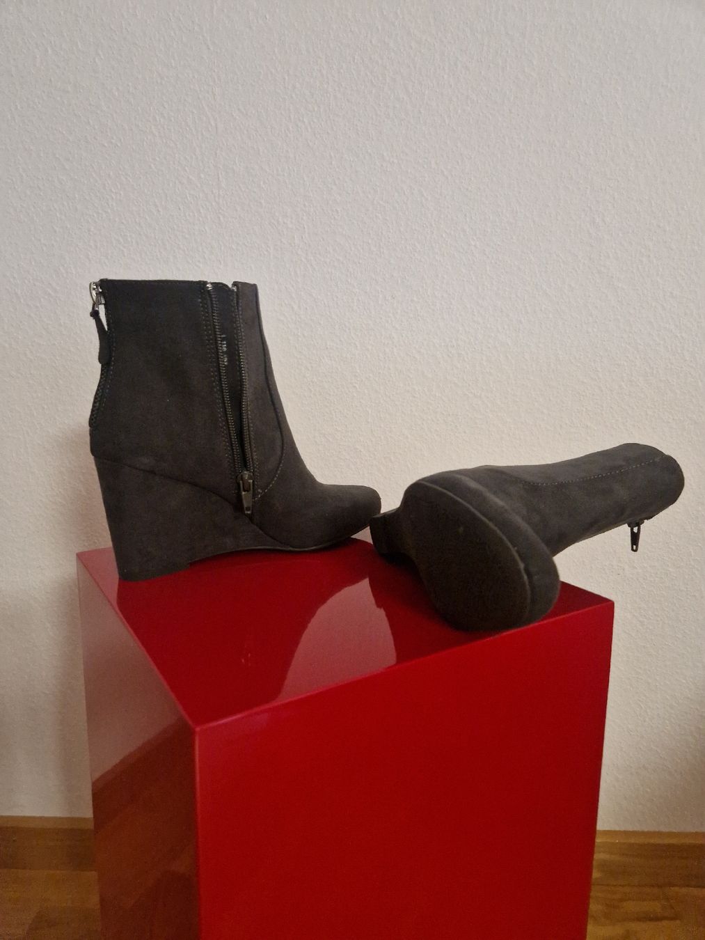Graceland Damenschuhe: Damen Stiefeletten mit Keilabsatz – Gebraucht aus Bern von Dekthai 3